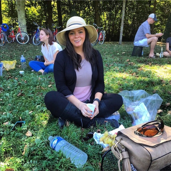 Meet your Posher, Toby - Picture 6 of 8